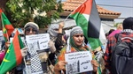 نواكشوط: خلال وقفة تضامنية أمام السفارة الفلسطينية تنديدا بالعدوان الاسرائيلي على قطاع غزة