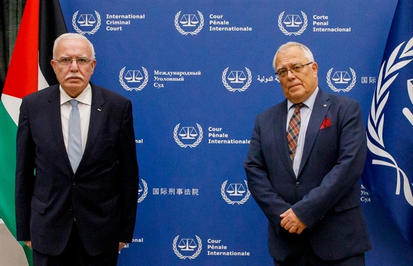 الوزير د.المالكي يلتقي هيئات المحكمة الجنائية الدولية في لاهاي