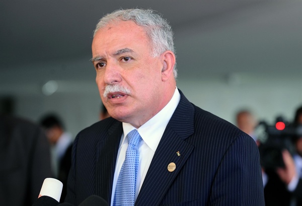 الوزير د. المالكي يستقبل مكالمة هاتفية من نظيره الباكستاني ويطلعه على اخر التطورات