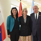 الوزير د.المالكي يستقبل وفداً من الخارجية السويدية