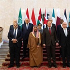 اللجنة الوزارية المكلفة من القمة العربية الإسلامية المشتركة تعقد اجتماعاً رسمياً مع وزير الخارجية البريطاني