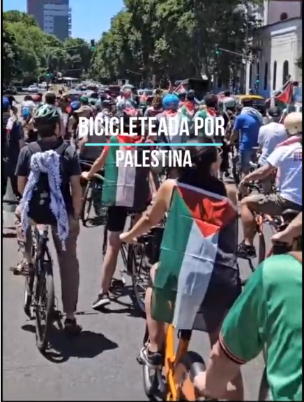 مسيرة درجات هوائية تجوب شوارع العاصمة الأرجنتينية تضامنا مع فلسطين