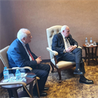 الوزير المالكي يلتقي رئيس وفد سنغافورة على هامش أعمال القمة التاسعة عشرة لرؤساء دول وحكومات حركة عدم الانحياز