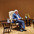 الوزير المالكي يلتقي نظيره الكولومبي ويطلعه على آخر التطورات