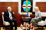 الوزير المالكي يؤكد خلال لقائه رئيسة البرلمان القبرصي على أهمية دورها في دعم القضية الفلسطينية وعملية السلام