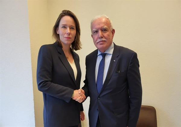 الوزير د.المالكي يلتقي نظيرته وزيرة خارجية مملكة هولندا