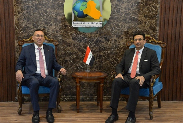 السفير الرويضي يلتقي اليوم رئيس الدائرة العربية في الخارجية العراقية ويبحث معه عددا من الملفات المشتركة