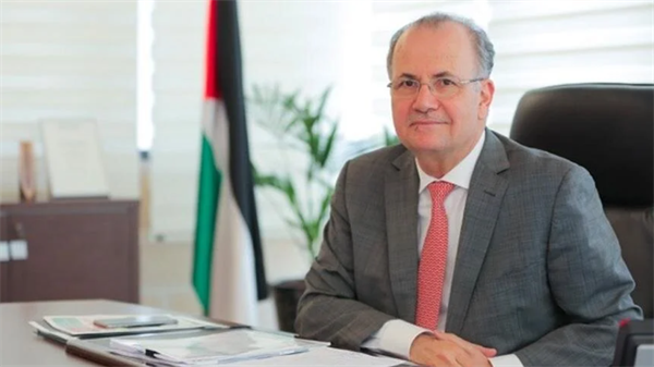 د.مصطفى يتلقى اتصالا هاتفيا من وزير الخارجية المصري