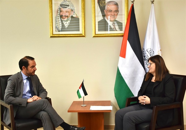 Minister Shahin Discusses Recognition of the State of Palestine with French Consul General