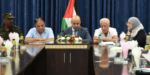 ممثلو 28 دولة يطلعون على انتهاكات الاحتلال في أريحا