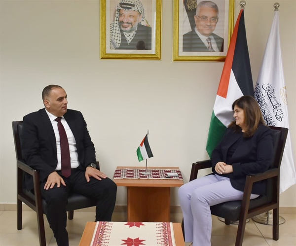 "الخارجية" "وشؤون القدس" تبحثان آليات وسبل التعاون المشترك