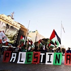 مسيرة حاشدة تجوب شوارع العاصمة الأرجنتينية تطالب بوقف الإبادة في فلسطين