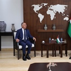 مصطفى يبحث مع السفير المصري اخر المستجدات والأوضاع في الأرض الفلسطينية المحتلة