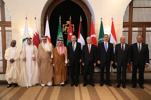 بمشاركة رئيس الوزراء... اللجنة الوزارية العربية الإسلامية المكلفة بالتحرك الدولي لوقف الحرب على غزة تعقد اجتماعا تنسيقيا في عمان
