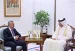 السفير أبو الرب يطلع رئيس مجلس الشورى القطري على آخر المستجدات في فلسطين