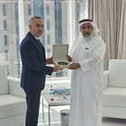 السفير فايز أبو الرب يبحث مع وزير الأوقاف والشؤون الإسلامية القطري سبل دعم صمود القدس وتعزيز التعاون المشترك