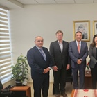 وزيرة الدولة لشؤون وزارة الخارجية تستقبل طاقم وحدة دعم المفاوضات