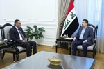 الرويضي يسلم رسالة من رئيس الوزراء إلى نظيره العراقي