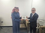 سفيرنا في قطر يبحث مع رئيس الهيئة العامة للطيران المدني تعزيز العلاقات الثنائية