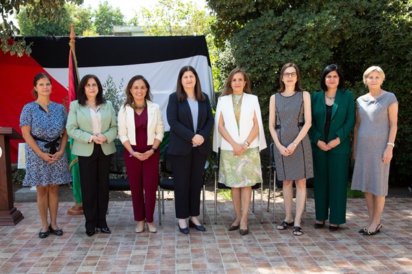 الوزيرة شاهين تشارك في احياء يوم المرأة العالمي في تشيلي