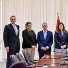 الوزيرة شاهين تلتقي الأمين العام لاتحاد نقابات العمال في المملكة المتحدة وتطلعه على آخر المستجدات