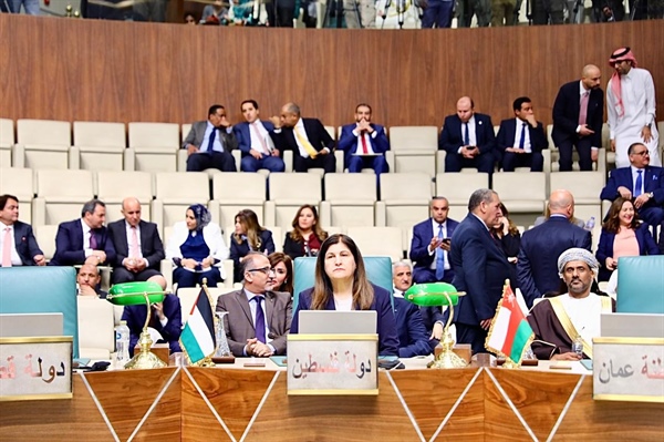 ترأست وزيرة الدولة لشؤون وزارة الخارجية والمغتربين د.فارسين اغابيكيان شاهين، اليوم الأربعاء، وفد دولة فلسطين للمشاركة في أعمال مجلس جامعة الدول العربية على مستوى وزراء الخارجية العرب في دورته العادية