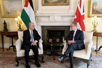 Prime Minister Mustafa meets British Prime Minister and Foreign Secretary