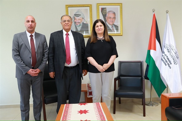 الوزيرة شاهين تستقبل رئيس الجالية الفلسطينية وسط امريكا وتثمن جهودهم في خدمة أبناء الجالية