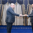 السفير الطري يقدم أوراق اعتماده إلى الرئيس المالديفي سفيراً فوق العادة غير مقيم لدولة فلسطين لدى جمهورية المالديف