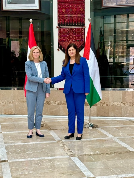 Minister Shahin  Receives Austrian Foreign Minister and Briefs Her on the Latest Developments
