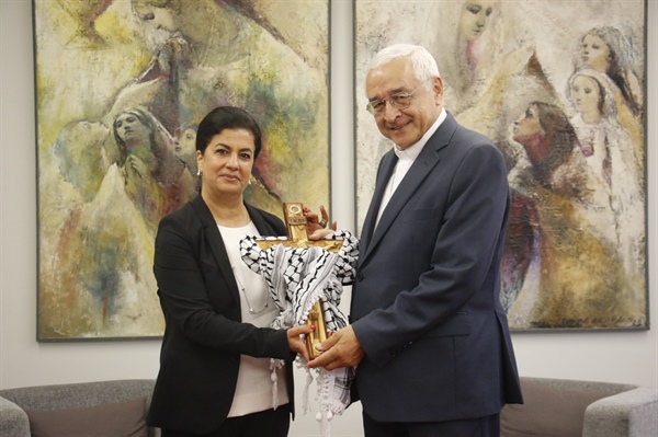 السفيرة سليمان تشكر رئيس المجلس الأسقفي البرتغالي على مواقفه الداعمة لفلسطين