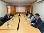 الوزيرة شاهين تلتقي الوزير الجزائري العيد ربيقة في ماناغوا وتؤكد على عمق العلاقات الثنائية