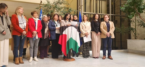 تشيلي: تأسيس المنصة البرلمانية للنساء السياسيات من أجل فلسطين