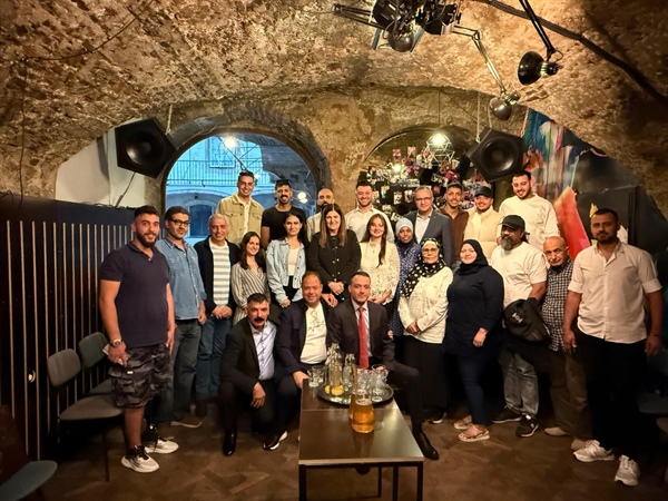 وزيرة الخارجية تلتقي أبناء الجالية الفلسطينية في سلوفينيا
