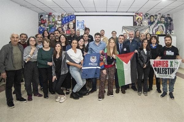سفارة فلسطين في الأرجنتين ونقابة الصحفيين الأرجنتينية يحييان اليوم الدولي للصحفيين في بوينس آيرس.