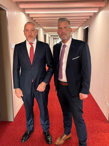 السفير ليث عرفة يُطلع عددًا من أعضاء البرلمان الألماني على المستجدات