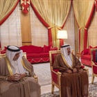 السفير عارف صالح يقدم أوراق اعتماده إلى العاهل البحريني