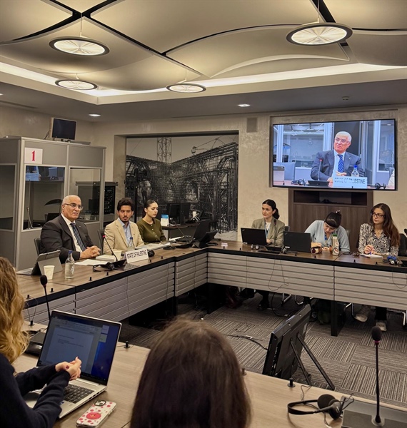 السفير خريشي يعرض لمجموعة من الدبلوماسيين والمتدربين الشباب في الأمم المتحدة الأوضاع في الأرض الفلسطينية المحتلة