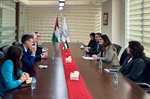 وزيرة الخارجية تلتقي المبعوث الأوروبي لعملية السلام في الشرق الأوسط