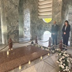 Minister of Foreign Affairs Lays Wreath at Mausoleum of Ghana’s Founding Father Kwame Nkrumah