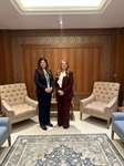 الوزيرة شاهين تلتقي وزيرة الدولة الأردنية للشؤون الخارجية على هامش الاجتماع الاستثنائي لوزراء خارجية منظمة التعاون الإسلامي