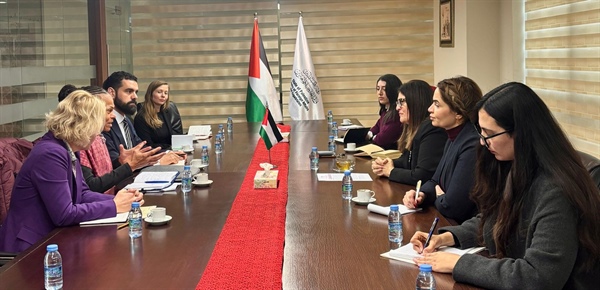 الوزيرة شاهين تلتقي المديرة العامة للوكالة السويسرية للتنمية والتعاون