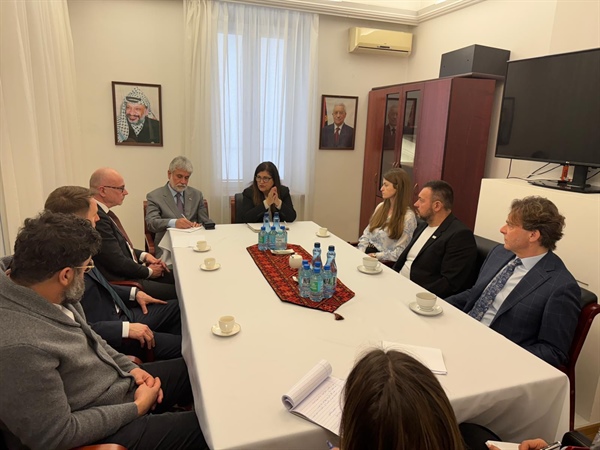 Minister of Foreign Affairs Varsen Shahin met with representatives of international humanitarian organizations at the Palestinian Embassy in Poland