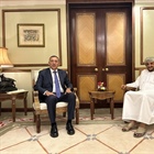 السفير الرويضي يبحث مع وكيل وزارة الخارجية العُمانية الأوضاع السياسية والميدانية