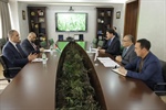 وزير الزراعة الأوزبكي يوعز بالبدء الفوري لإنجاز اتفاقية تعاون في المجال الزراعي مع فلسطين