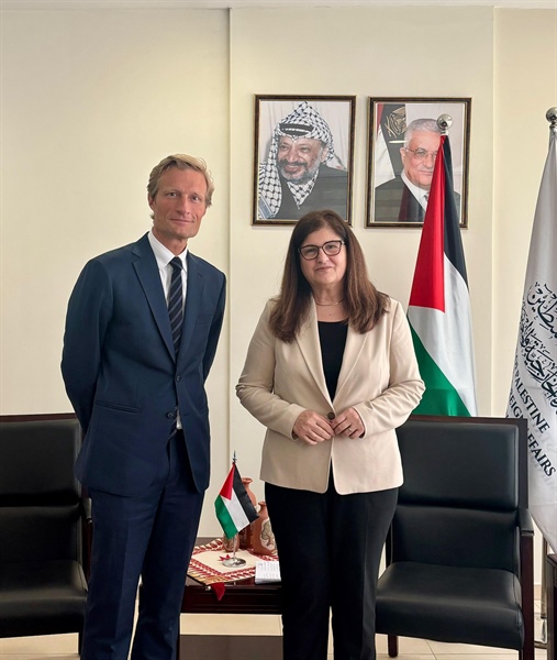 Minister of Foreign Affairs Varsen Shahin Meets Acting Executive Director of the World Food Programme