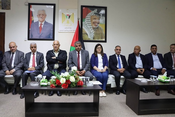 الوزيرة شاهين تشارك في جولة وزارية بمحافظة طوباس تشمل تدشين أكبر مدرسة مهنية ومتابعة مشاريع الكهرباء والمياه.
