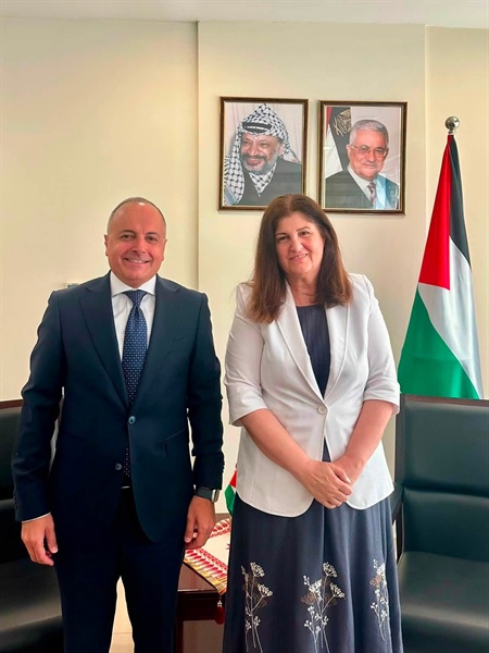 الوزيرة شاهين تودع السفير المصري وتثمن دور القاهرة الداعم للقضية الفلسطينية