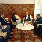 Minister of Foreign Affairs and Expatriates, Meets Malaysian Foreign Minister in Jeddah
