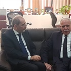 الوزير المالكي يلتقي نظيره الاردني على هامش الاجتماع الاستثنائي لمنظمة التعاون الاسلامي